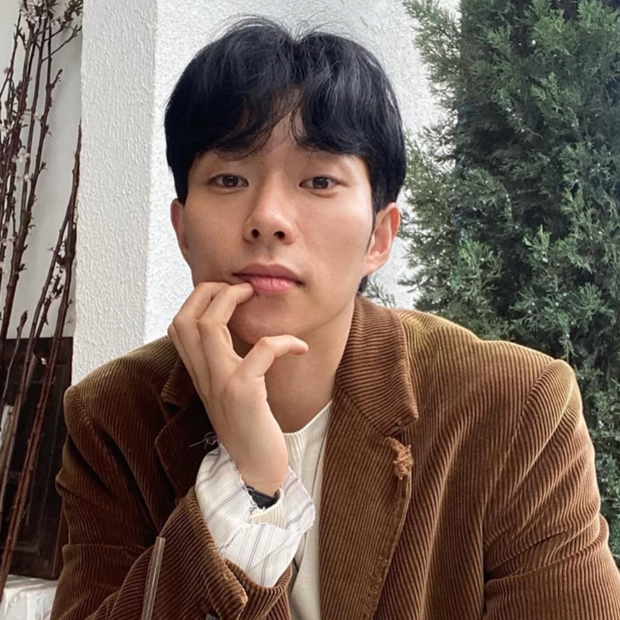 YUN JONG SEOK